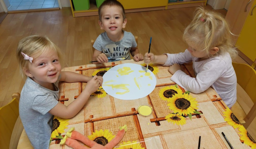 Týden na sluníčkách: Nezahálíme, pracujeme, tvoříme